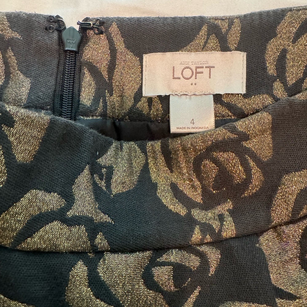 Loft Metallic Roses on black skirt